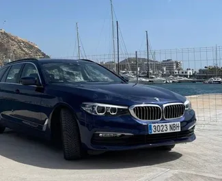 Wypożyczalnia BMW 530d w Alicante, Hiszpania ✓ Nr 13169. ✓ Skrzynia Automatyczna ✓ Opinii: 0.