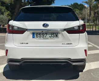 Lexus RX 300 2017 do wynajęcia w Alicante. Limit przebiegu 250 km/dzień.