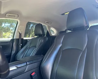 Lexus RX 300 2017 – wynajem od właścicieli w Alicante (Hiszpania).