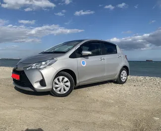 Wypożyczalnia Toyota Vitz w Larnace, Cypr ✓ Nr 11209. ✓ Skrzynia Automatyczna ✓ Opinii: 0.