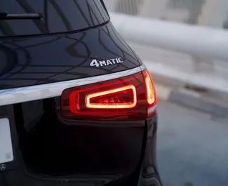 Mercedes-Benz GLS-Class 2021 do wynajęcia w Dubaju. Limit przebiegu nieograniczony.