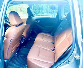 Subaru Forester Limited 2020 – wynajem od właścicieli w Tbilisi (Gruzja).