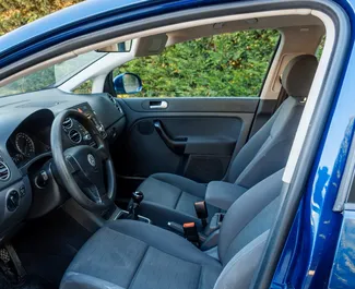 Volkswagen Golf Plus 2005 do wynajęcia w Durres. Limit przebiegu nieograniczony.