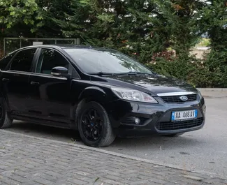Silnik Benzyna 1,4 l – Wynajmij Ford Focus w Durres.
