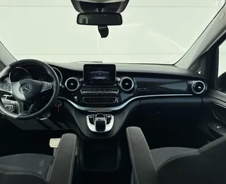 Silnik Diesel 2,0 l – Wynajmij Mercedes-Benz V-Class w Budvie.