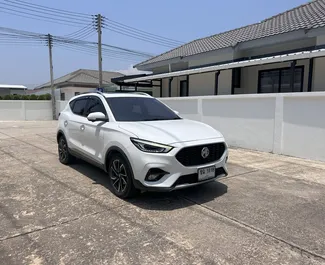 Wynajem samochodu MG ZS nr 10735 (Automatyczna) na lotnisku w Phuket, z silnikiem 1,5l. Benzyna ➤ Bezpośrednio od Wiaczesław w Tajlandii.