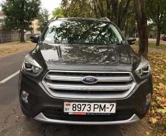 Wnętrze Ford Kuga do wynajęcia na Białorusi. Doskonały samochód 5-osobowy. ✓ Skrzynia Automatyczna.