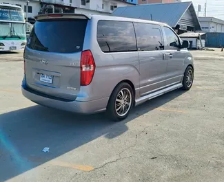 Silnik Diesel 2,5 l – Wynajmij Hyundai H1 na lotnisku Suvarnabhumi w Bangkoku.