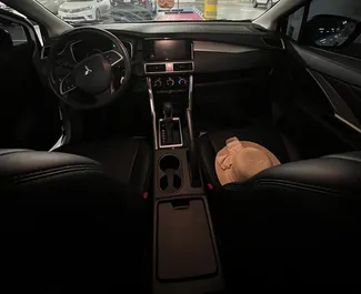 Wypożyczalnia Mitsubishi Xpander w Dubaju, ZEA ✓ Nr 13991. ✓ Skrzynia Automatyczna ✓ Opinii: 0.