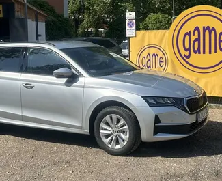 Wypożyczalnia Skoda Octavia Combi w Budapeszcie, Węgry ✓ Nr 13116. ✓ Skrzynia Automatyczna ✓ Opinii: 0.