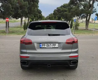 Wynajem samochodu Porsche Cayenne nr 13665 (Automatyczna) w Tbilisi, z silnikiem 3,6l. Benzyna ➤ Bezpośrednio od Lasha w Gruzji.