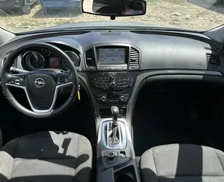 Silnik Diesel 2,0 l – Wynajmij Opel Insignia Sports Tourer na lotnisku w Tiranie.