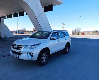 Wypożyczalnia Toyota Fortuner w Tbilisi, Gruzja ✓ Nr 14103. ✓ Skrzynia Automatyczna ✓ Opinii: 0.