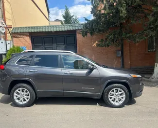 Wypożyczalnia Jeep Cherokee w Tbilisi, Gruzja ✓ Nr 14414. ✓ Skrzynia Automatyczna ✓ Opinii: 0.