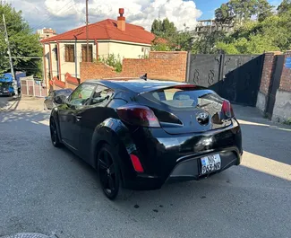 Hyundai Veloster 2015 – wynajem od właścicieli w Tbilisi (Gruzja).