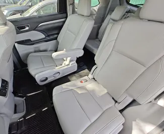 Toyota Highlander 2017 – wynajem od właścicieli w Tbilisi (Gruzja).