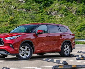 Wypożyczalnia Toyota Highlander w Tbilisi, Gruzja ✓ Nr 14126. ✓ Skrzynia Automatyczna ✓ Opinii: 0.