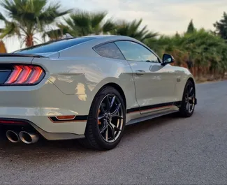 Ford Mustang Coupe 2023 – wynajem od właścicieli w Alicante (Hiszpania).