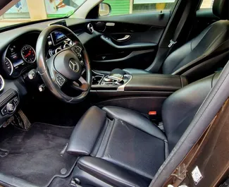 Wynajem samochodu Mercedes-Benz C200 nr 11716 (Automatyczna) w Alicante, z silnikiem 2,0l. Benzyna ➤ Bezpośrednio od Jewhenija w Hiszpanii.