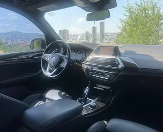 Silnik Benzyna 2,0 l – Wynajmij BMW X3 w Tbilisi.