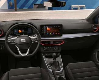 SEAT Arona – samochód kategorii Ekonomiczny, Crossover na wynajem w Grecji ✓ Depozyt 400 EUR ✓ Ubezpieczenie: OC, CDW, FDW, Pasażerowie, Od Kradzieży, Młody.