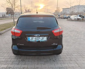 Wynajmij Ford C-Max 2016 w Gruzji. Paliwo: Benzyna. Moc: 188 KM ➤ Koszt od 90 GEL za dobę.