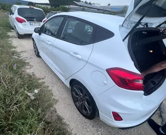 Ford Fiesta – samochód kategorii Ekonomiczny na wynajem w Bułgarii ✓ Depozyt 100 EUR ✓ Ubezpieczenie: OC, CDW, SCDW, FDW, Od Kradzieży, Zagranica, Młody, Bez Depozytu.
