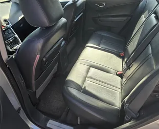 Renault Koleos – samochód kategorii Komfort, Crossover na wynajem w Bułgarii ✓ Depozyt 100 EUR ✓ Ubezpieczenie: OC, CDW, SCDW, FDW, Od Kradzieży, Zagranica, Młody, Bez Depozytu.