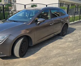 SEAT Leon ST – samochód kategorii Komfort na wynajem w Bułgarii ✓ Depozyt 100 EUR ✓ Ubezpieczenie: OC, CDW, SCDW, FDW, Od Kradzieży, Zagranica, Młody, Bez Depozytu.