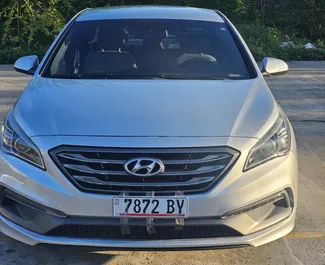 Hyundai Sonata 2016 do wynajęcia w Kutaisi. Limit przebiegu nieograniczony.
