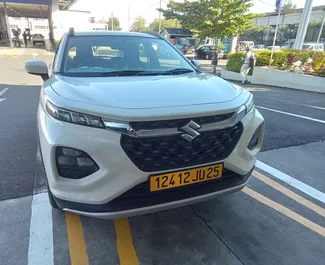 Wynajmij Suzuki Fronx 2025 na Mauritiusie. Paliwo: Benzyna. Moc: 110 KM ➤ Koszt od 38 USD za dobę.