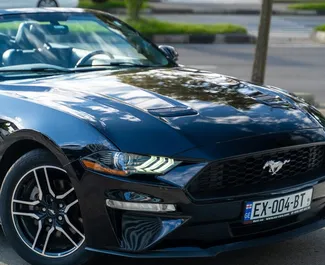 Ford Mustang Cabrio – samochód kategorii Premium, Luksusowy, Cabrio na wynajem w Gruzji ✓ Depozyt 300 GEL ✓ Ubezpieczenie: OC, Od Kradzieży.