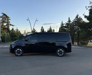 Hyundai Staria – samochód kategorii Komfort, Minivan na wynajem w Gruzji ✓ Depozyt 500 GEL ✓ Ubezpieczenie: OC.