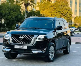 Nissan Patrol 2024 do wynajęcia w Dubaju. Limit przebiegu 250 km/dzień.
