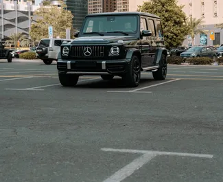 Wypożyczalnia Mercedes-Benz G63 AMG w Dubaju, ZEA ✓ Nr 14506. ✓ Skrzynia Automatyczna ✓ Opinii: 1.