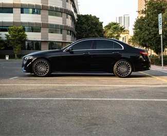 Wynajem samochodu Mercedes-Benz C200 nr 14514 (Automatyczna) w Dubaju, z silnikiem 2,0l. Benzyna ➤ Bezpośrednio od Lasha w ZEA.