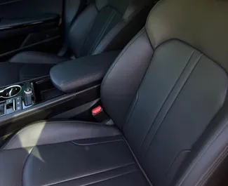 Silnik Benzyna 1,8 l – Wynajmij Kia K5 w Dubaju.