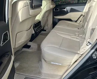 Wynajem samochodu Toyota Land Cruiser 300 nr 14518 (Automatyczna) w Dubaju, z silnikiem 3,5l. Benzyna ➤ Bezpośrednio od Lasha w ZEA.