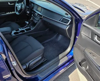 Wynajmij Kia Optima 2017 w Armenii. Paliwo: Benzyna. Moc: 185 KM ➤ Koszt od 50 USD za dobę.