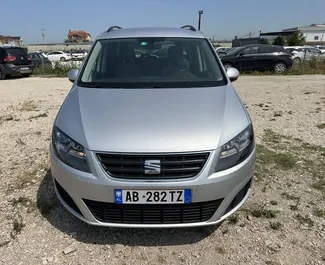 Wynajem samochodu SEAT Alhambra nr 14680 (Automatyczna) na lotnisku w Tiranie, z silnikiem 2,0l. Diesel ➤ Bezpośrednio od Enrigen w Albanii.