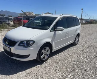 Wypożyczalnia Volkswagen Touran w Tiranie, Albania ✓ Nr 14731. ✓ Skrzynia Automatyczna ✓ Opinii: 0.