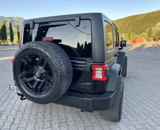 Jeep Wrangler 2021 do wynajęcia w Tbilisi. Limit przebiegu 200 km/dzień.
