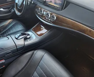 Mercedes-Benz S-Class – samochód kategorii Premium, Luksusowy na wynajem w Azerbejdżanie ✓ Depozyt 500 AZN ✓ Ubezpieczenie: OC, CDW, Od Kradzieży.