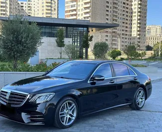 Wypożyczalnia Mercedes-Benz S-Class w Baku, Azerbejdżan ✓ Nr 11973. ✓ Skrzynia Automatyczna ✓ Opinii: 0.