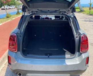 Wynajem samochodu Mini Countryman Cooper nr 14774 (Automatyczna) na lotnisku w Antalyi, z silnikiem 1,5l. Benzyna ➤ Bezpośrednio od Sefa w Turcji.