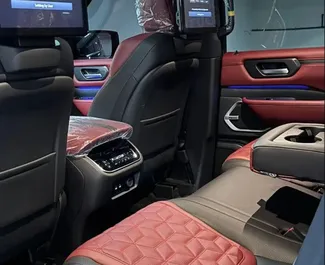 Wynajmij Nissan Patrol 2025 w ZEA. Paliwo: Benzyna. Moc: 400 KM ➤ Koszt od 575 AED za dobę.