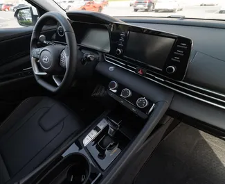 Hyundai Elantra – samochód kategorii Komfort, Premium na wynajem w ZEA ✓ Bez Depozytu ✓ Ubezpieczenie: OC, SCDW.