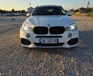Wynajem samochodu BMW X5 nr 14727 (Automatyczna) w Tiranie, z silnikiem 3,0l. Benzyna ➤ Bezpośrednio od Oltjon w Albanii.