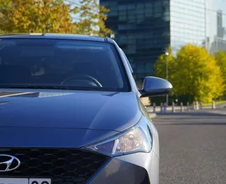Wynajmij Hyundai Accent 2021 w Kazachstanie. Paliwo: Benzyna. Moc: 110 KM ➤ Koszt od 20000 KZT za dobę.