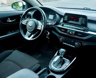 Silnik Benzyna 1,6 l – Wynajmij Kia Cerato w Ałmaty.